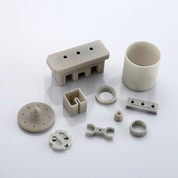 Complex-shaped aluminum nitride ceramics
